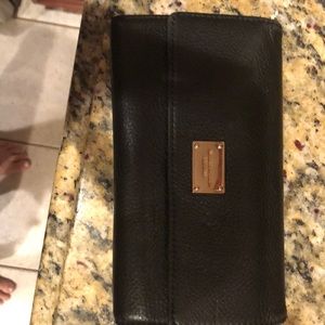 Micheal kors wallet